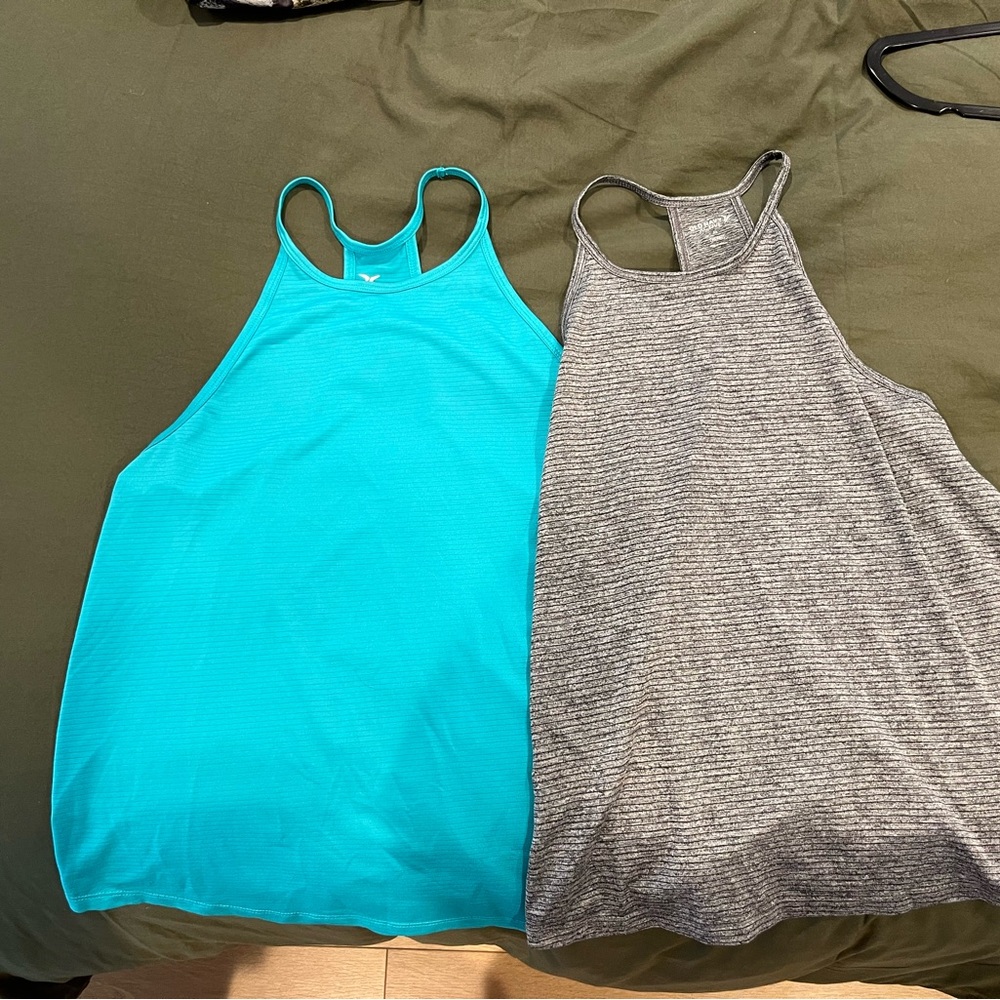 Old Navy Go Dry Tank Tops set of 2